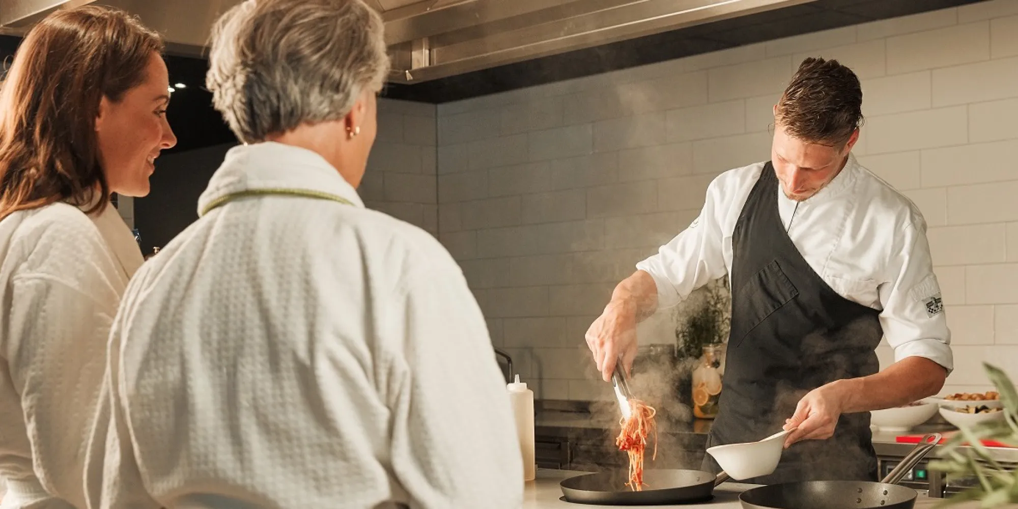 TS buffet live 4 lowres   header